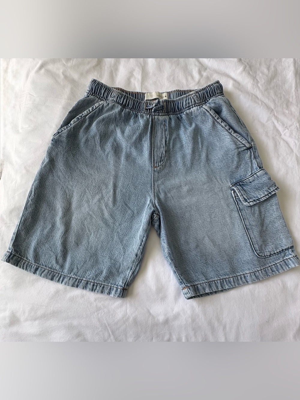 Zara Kids Light Wash Denim Cargo Shorts Size 13/14 (164 cm)